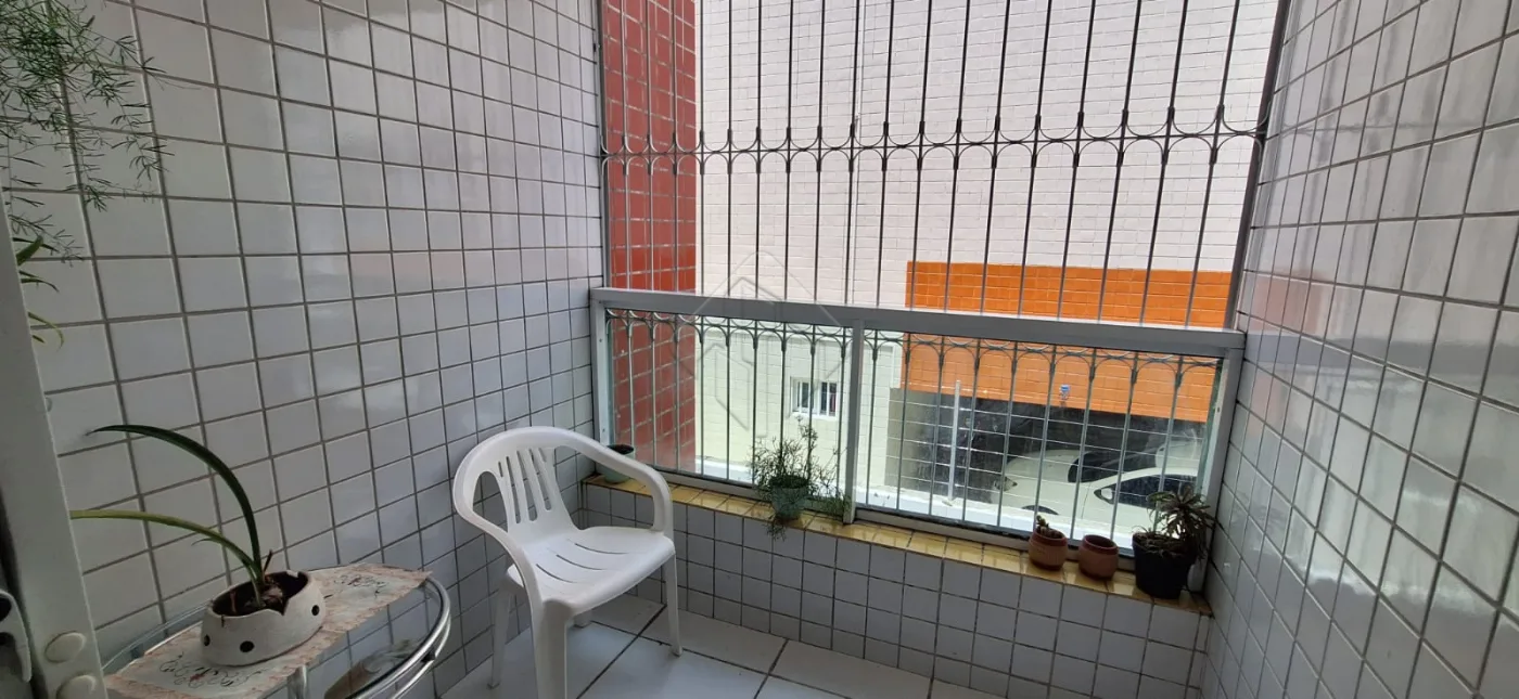 Comprar Apartamento / Padr&atilde;o em Jo&atilde;o Pessoa R$ 350.000,00 - Foto 3