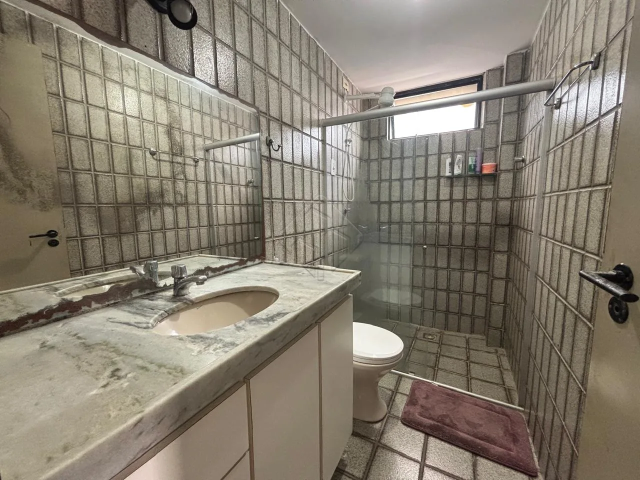 Comprar Apartamento / Padr&atilde;o em Jo&atilde;o Pessoa R$ 650.000,00 - Foto 14