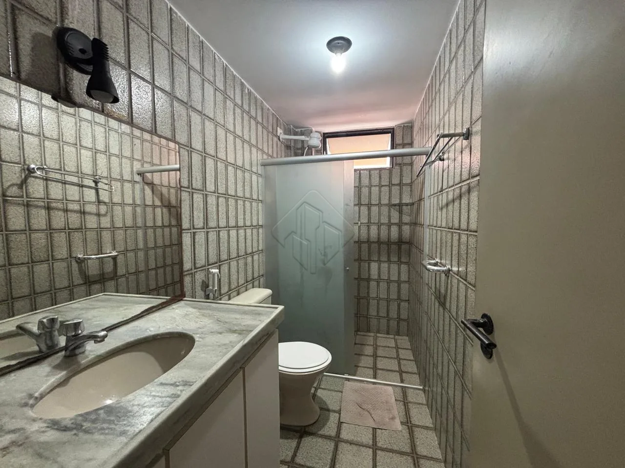 Comprar Apartamento / Padr&atilde;o em Jo&atilde;o Pessoa R$ 650.000,00 - Foto 12