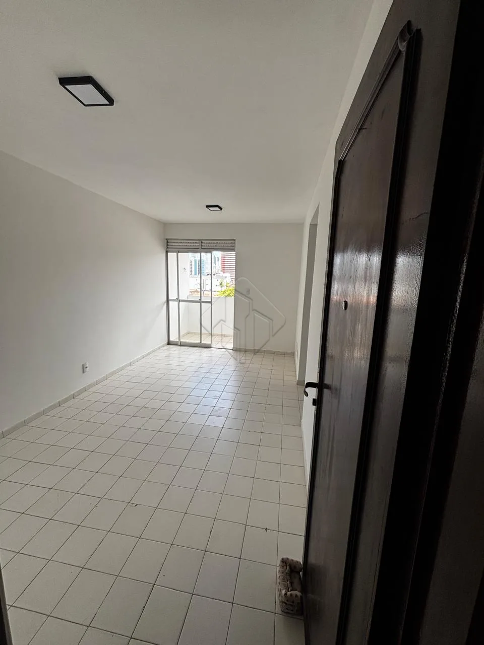 Comprar Apartamento / Padr&atilde;o em Jo&atilde;o Pessoa R$ 290.000,00 - Foto 1
