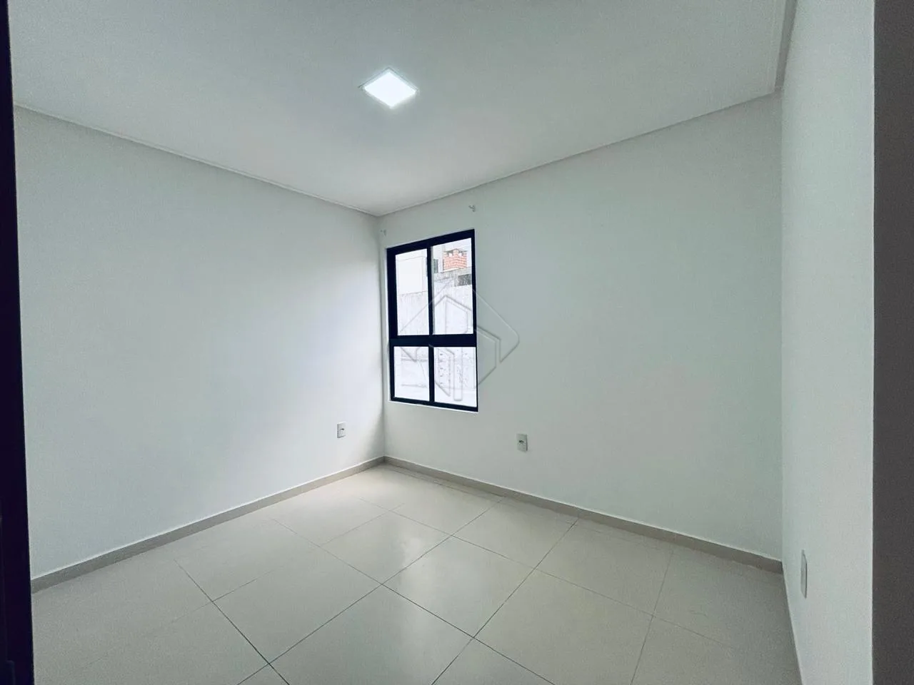 Comprar Apartamento / Padr&atilde;o em Jo&atilde;o Pessoa R$ 360.000,00 - Foto 8