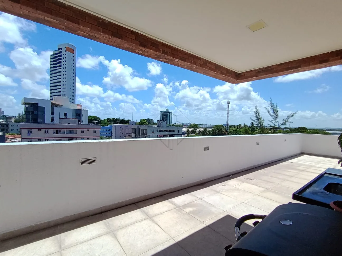 Comprar Apartamento / Padr&atilde;o em Jo&atilde;o Pessoa R$ 360.000,00 - Foto 13