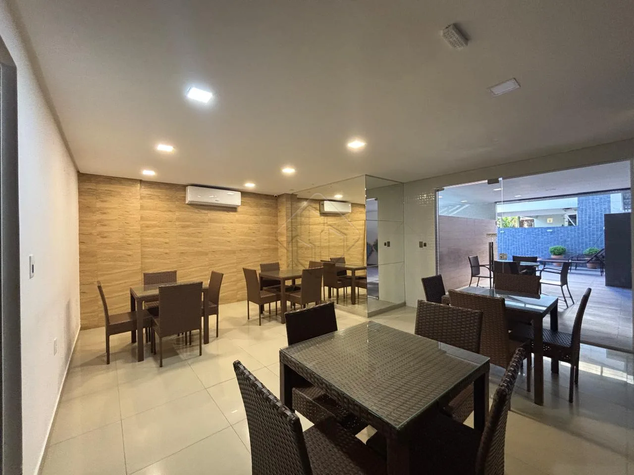 Comprar Apartamento / Padr&atilde;o em Jo&atilde;o Pessoa R$ 470.000,00 - Foto 10