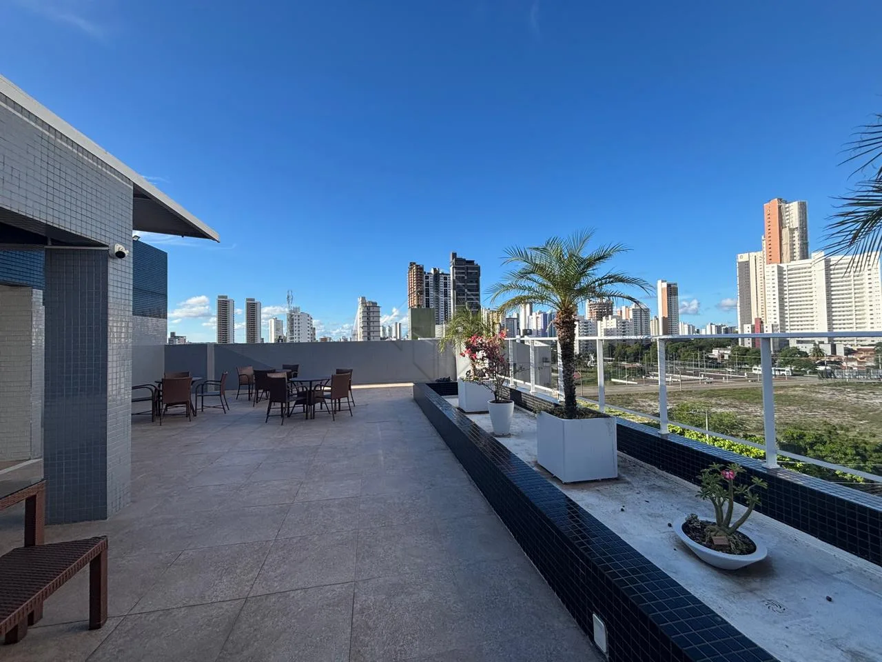 Comprar Apartamento / Padr&atilde;o em Jo&atilde;o Pessoa R$ 470.000,00 - Foto 15