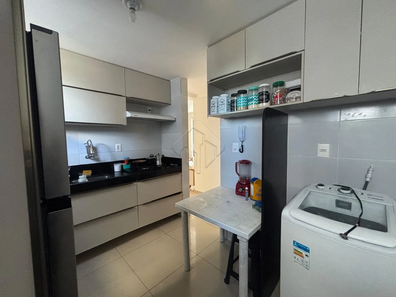 Comprar Apartamento / Padr&atilde;o em Jo&atilde;o Pessoa R$ 470.000,00 - Foto 4