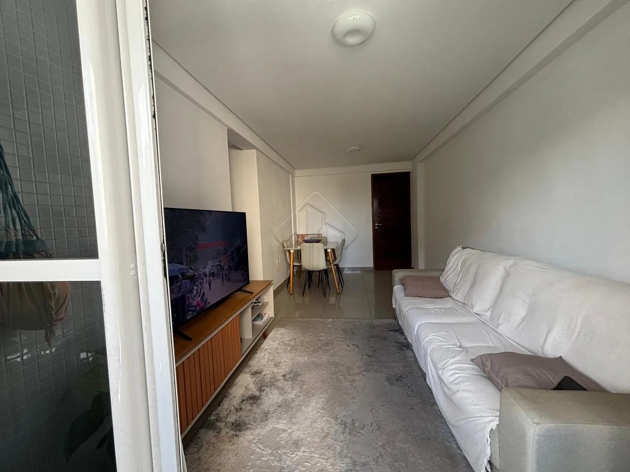 Comprar Apartamento / Padr&atilde;o em Jo&atilde;o Pessoa R$ 470.000,00 - Foto 2