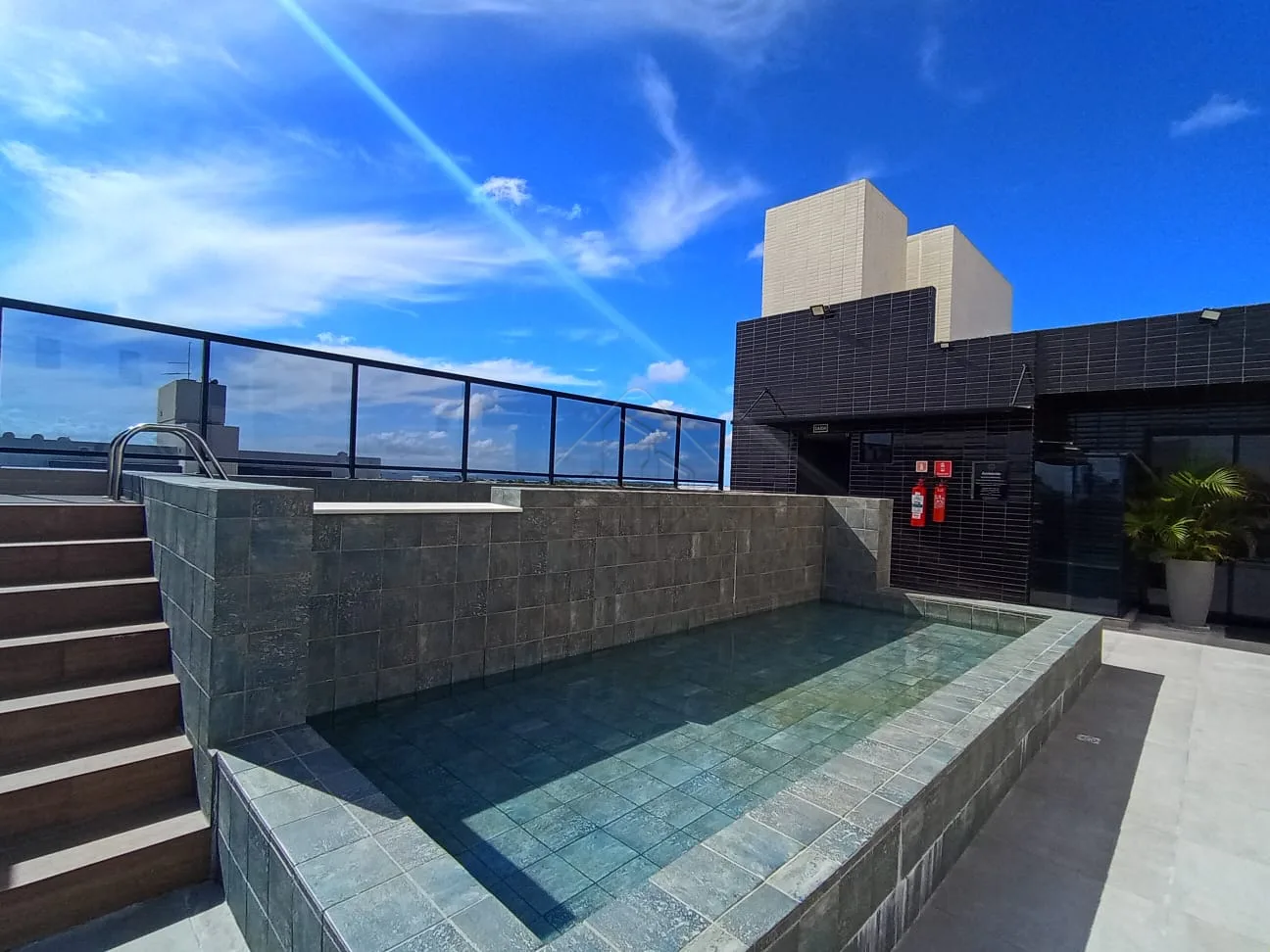 Alugar Apartamento / Flat em Cabedelo R$ 2.600,00 - Foto 15