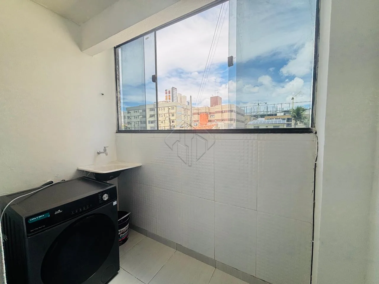 Comprar Apartamento / Padr&atilde;o em Jo&atilde;o Pessoa R$ 260.000,00 - Foto 4