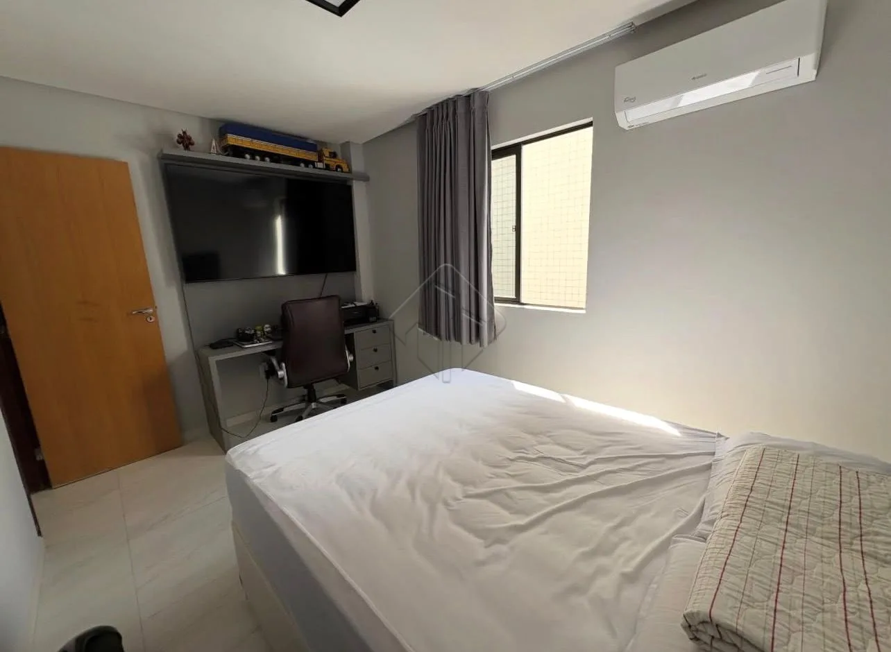Comprar Apartamento / Padr&atilde;o em Jo&atilde;o Pessoa R$ 459.000,00 - Foto 10