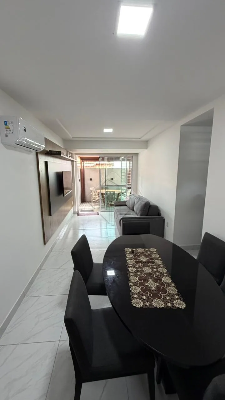 Comprar Apartamento / Padr&atilde;o em Cabedelo R$ 560.000,00 - Foto 1
