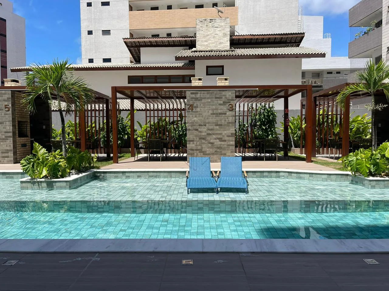 Comprar Apartamento / Padr&atilde;o em Cabedelo R$ 820.000,00 - Foto 17