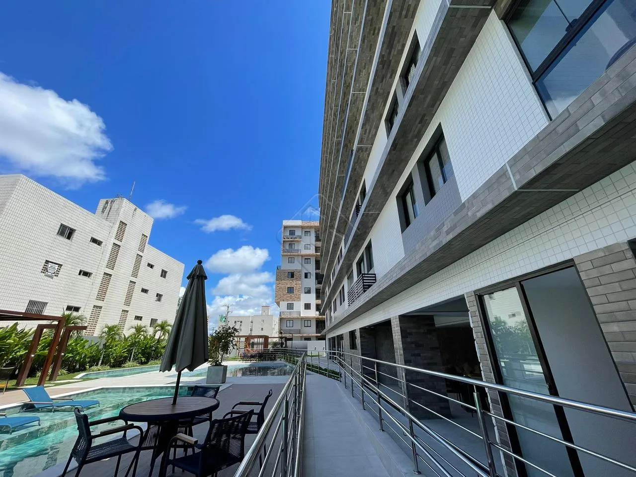 Comprar Apartamento / Padr&atilde;o em Cabedelo R$ 820.000,00 - Foto 16