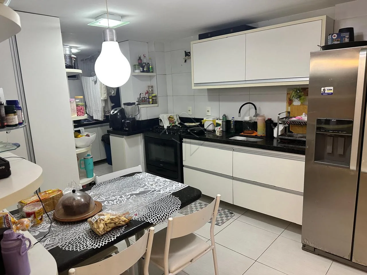 Comprar Apartamento / Padr&atilde;o em Jo&atilde;o Pessoa R$ 580.000,00 - Foto 4