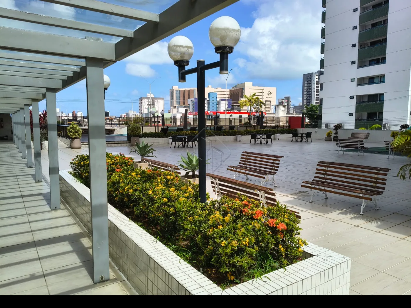 Comprar Apartamento / Padr&atilde;o em Jo&atilde;o Pessoa R$ 790.000,00 - Foto 17