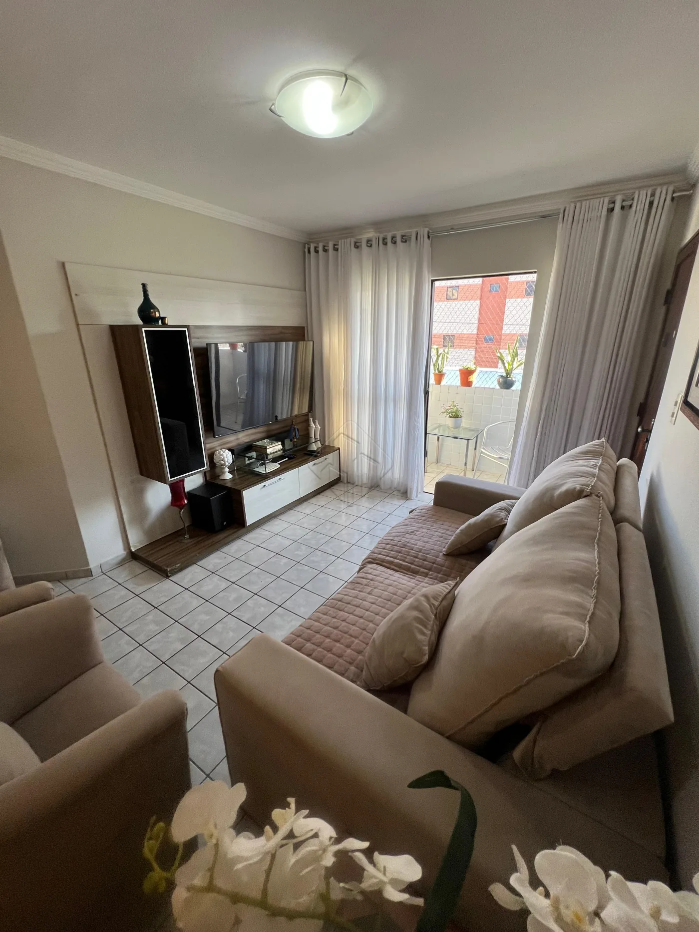 Comprar Apartamento / Padr&atilde;o em Jo&atilde;o Pessoa R$ 350.000,00 - Foto 2