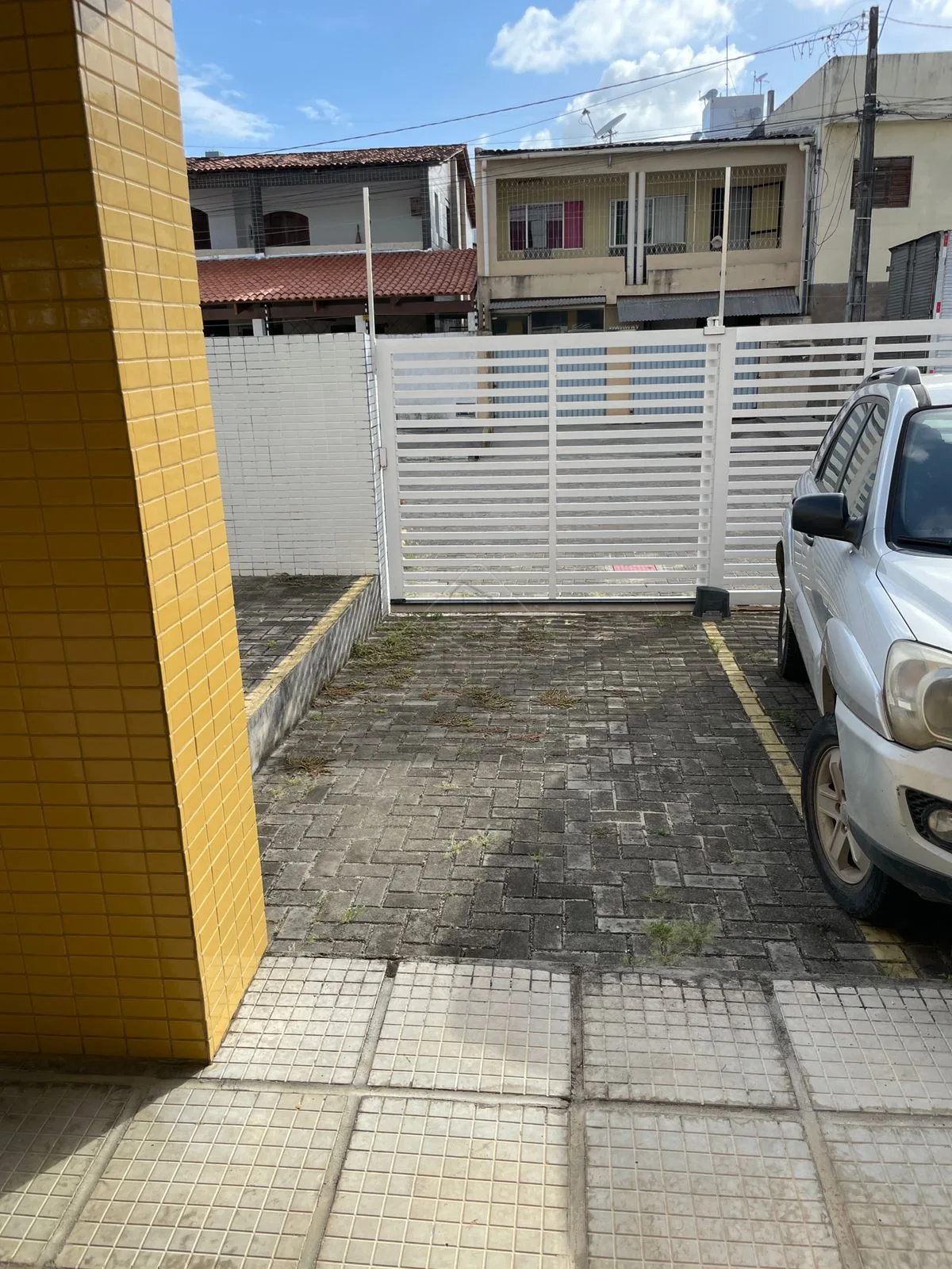 Comprar Apartamento / Padr&atilde;o em Jo&atilde;o Pessoa R$ 330.000,00 - Foto 9
