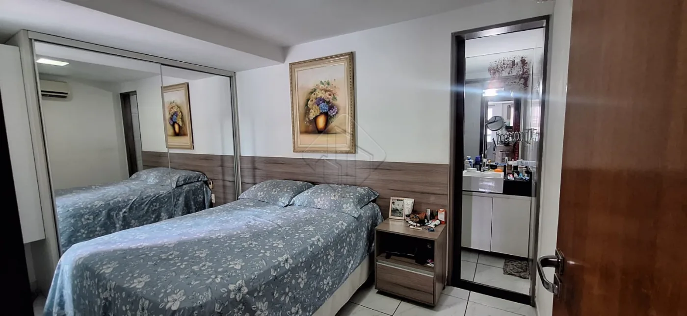 Comprar Apartamento / Padr&atilde;o em Jo&atilde;o Pessoa R$ 560.000,00 - Foto 5