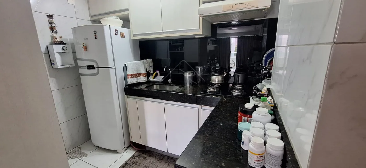 Comprar Apartamento / Padr&atilde;o em Jo&atilde;o Pessoa R$ 560.000,00 - Foto 4