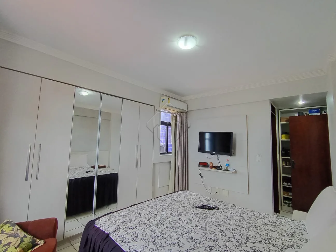Comprar Apartamento / Padr&atilde;o em Jo&atilde;o Pessoa R$ 700.000,00 - Foto 15