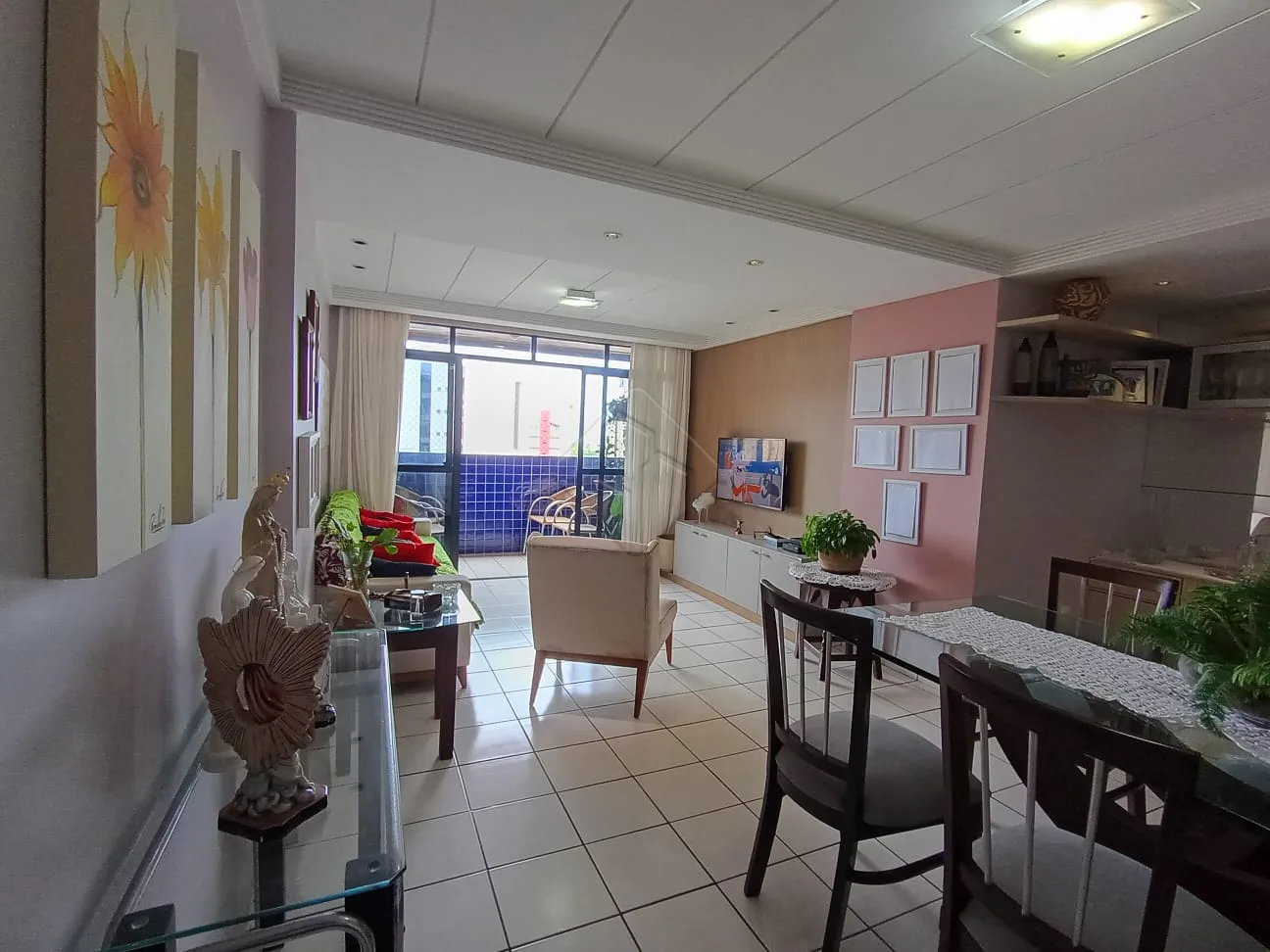 Comprar Apartamento / Padr&atilde;o em Jo&atilde;o Pessoa R$ 700.000,00 - Foto 1