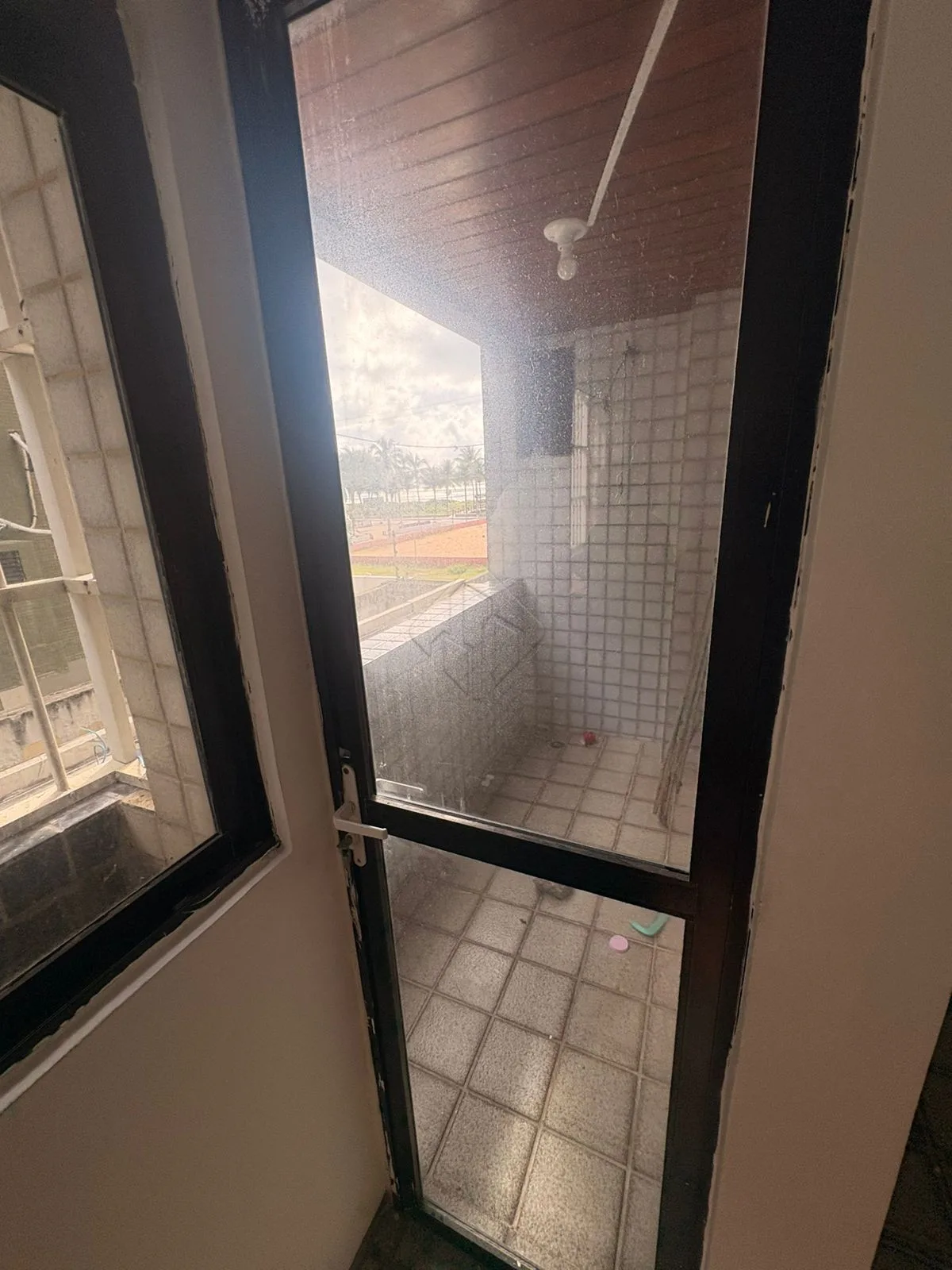 Comprar Apartamento / Padr&atilde;o em Cabedelo R$ 470.000,00 - Foto 3