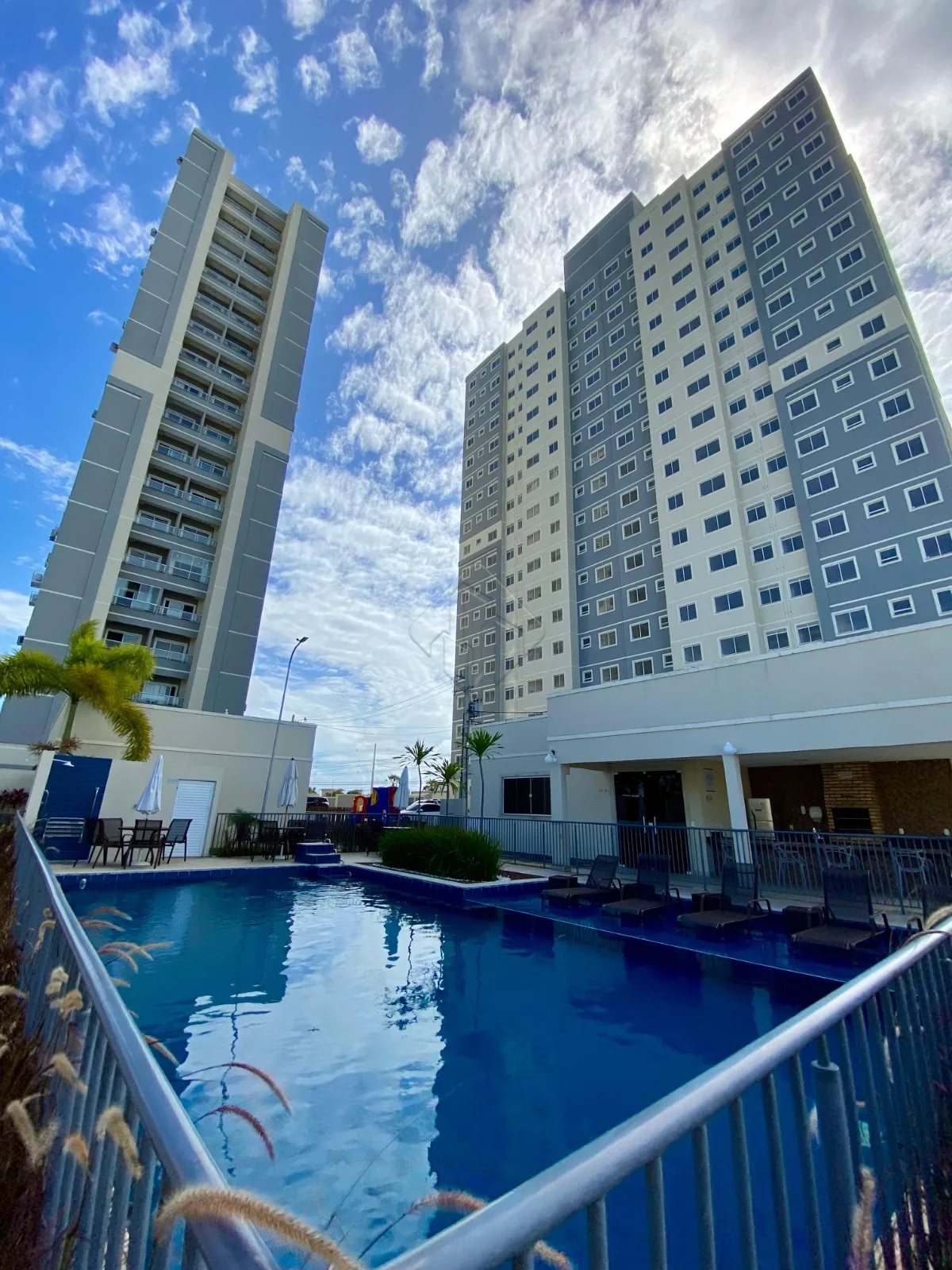 Comprar Apartamento / Padr&atilde;o em Cabedelo R$ 410.000,00 - Foto 1