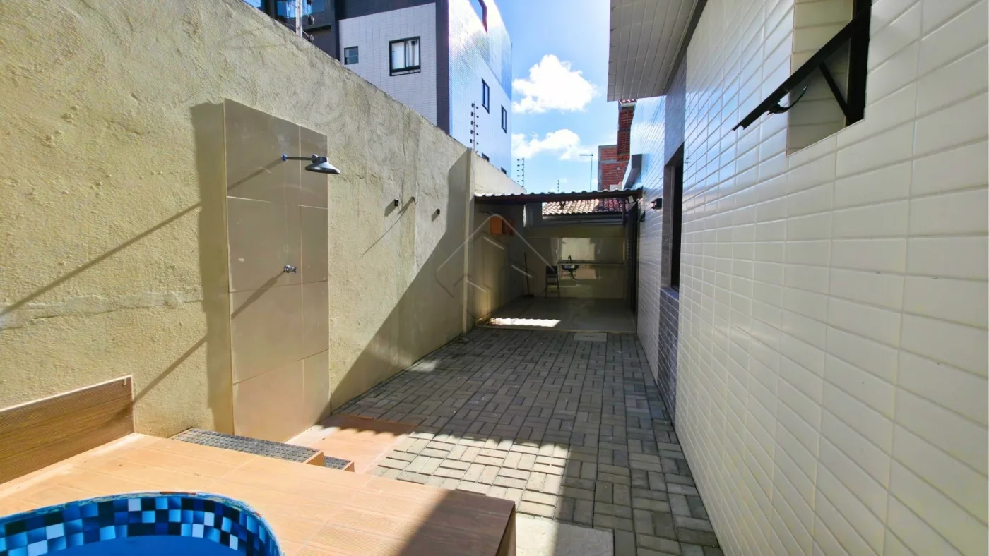 Comprar Apartamento / Padr&atilde;o em Jo&atilde;o Pessoa R$ 435.000,00 - Foto 13