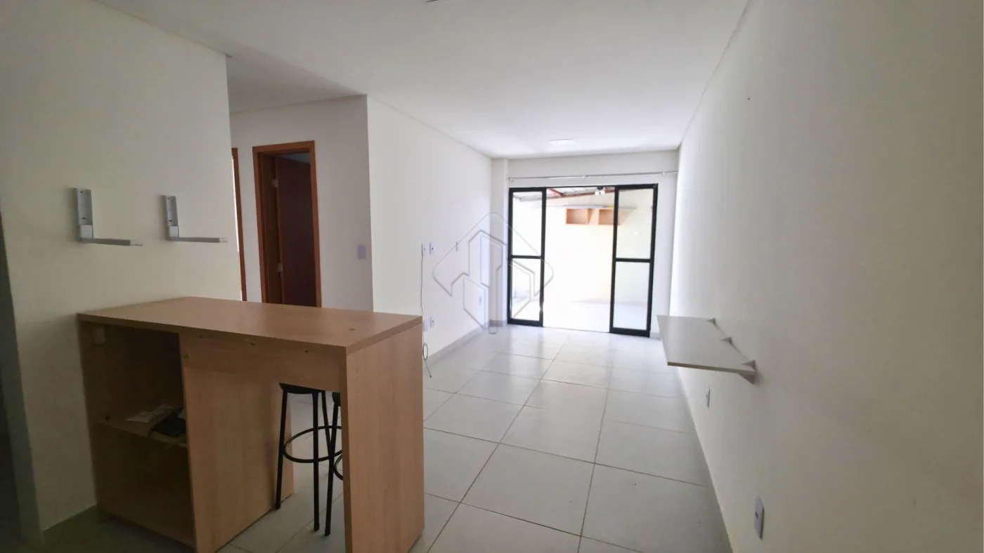 Comprar Apartamento / Padr&atilde;o em Jo&atilde;o Pessoa R$ 435.000,00 - Foto 2