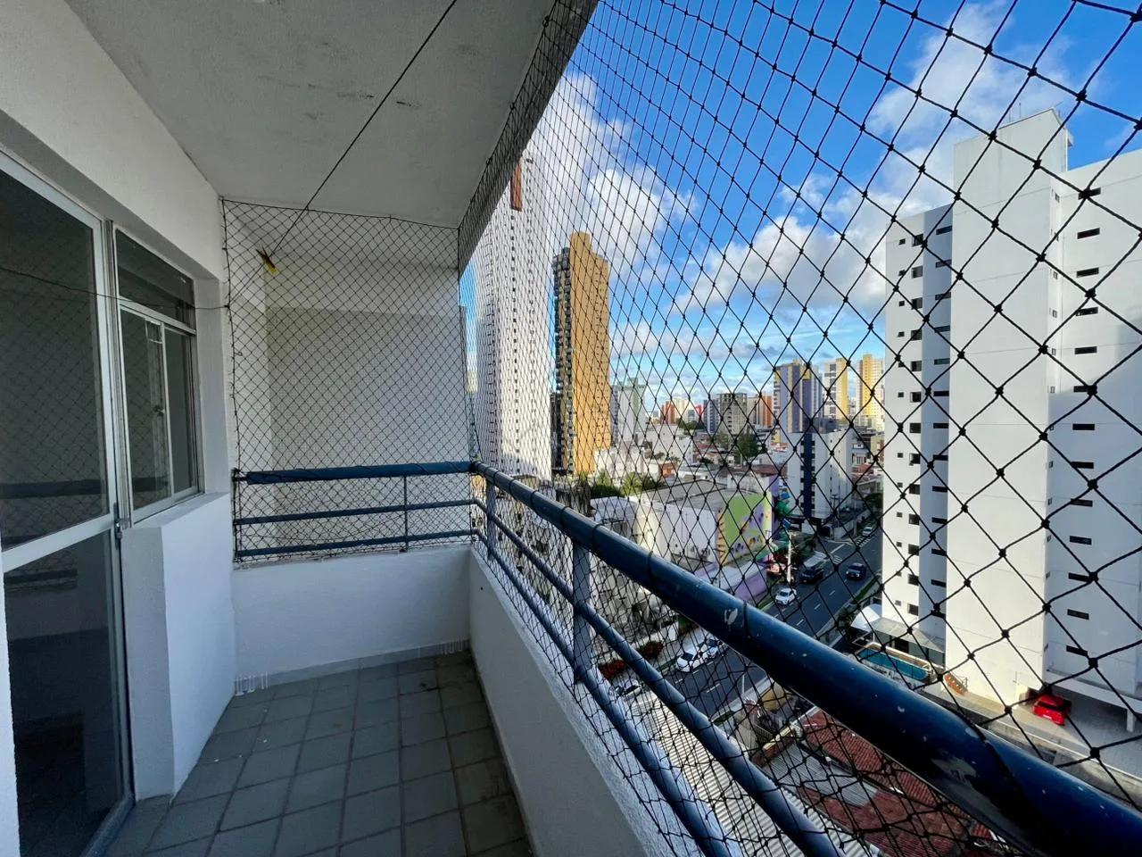 Comprar Apartamento / Padr&atilde;o em Jo&atilde;o Pessoa R$ 500.000,00 - Foto 2
