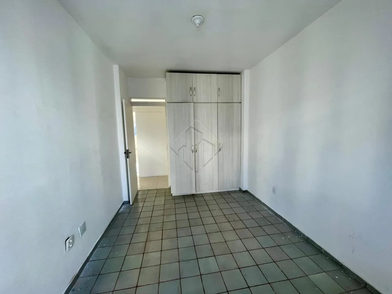 Comprar Apartamento / Padr&atilde;o em Jo&atilde;o Pessoa R$ 500.000,00 - Foto 14