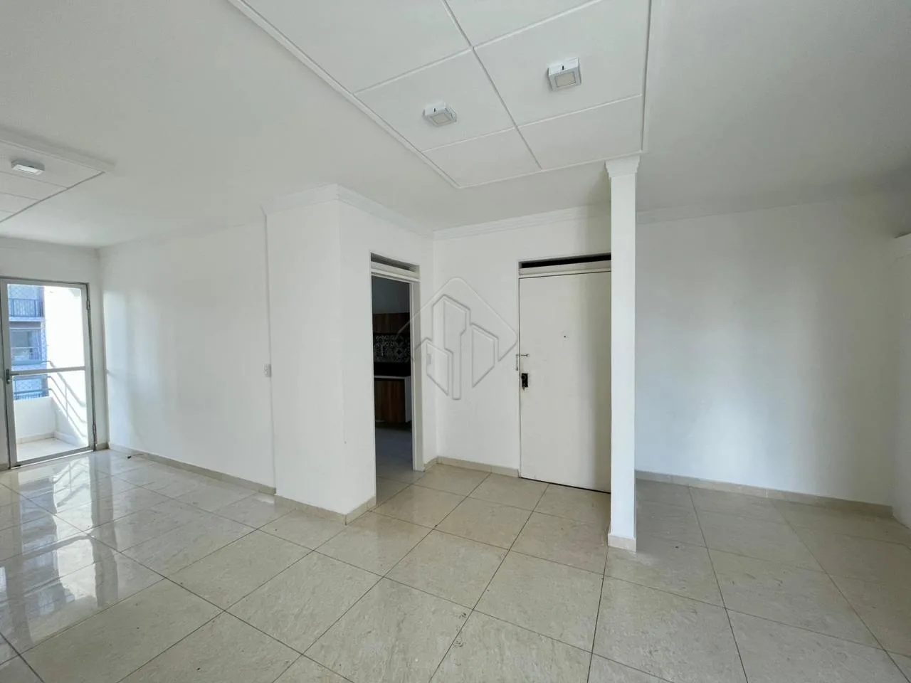 Comprar Apartamento / Padr&atilde;o em Jo&atilde;o Pessoa R$ 500.000,00 - Foto 4