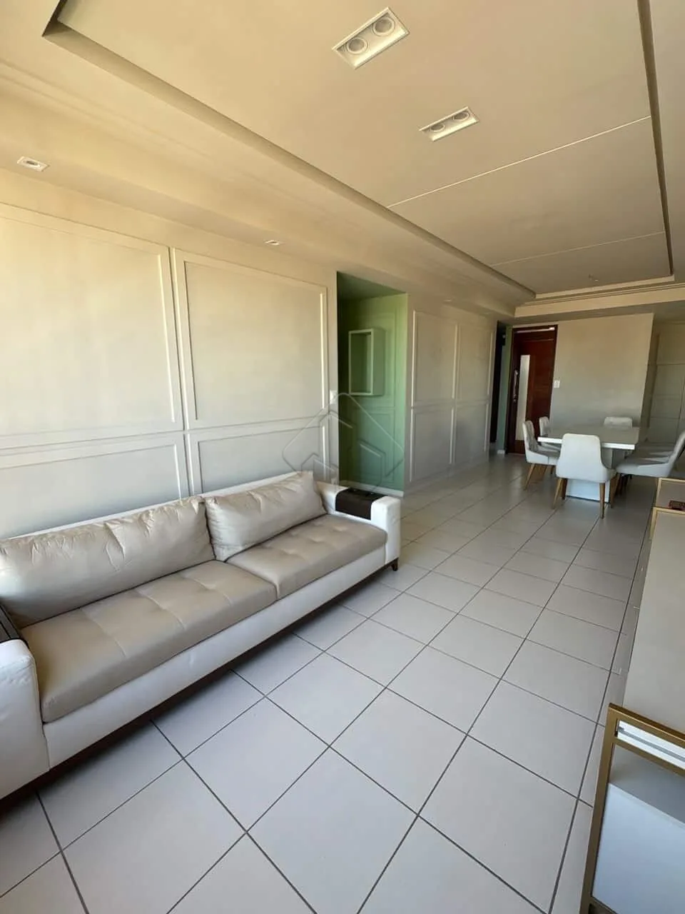 Comprar Apartamento / Padr&atilde;o em Jo&atilde;o Pessoa R$ 740.000,00 - Foto 3