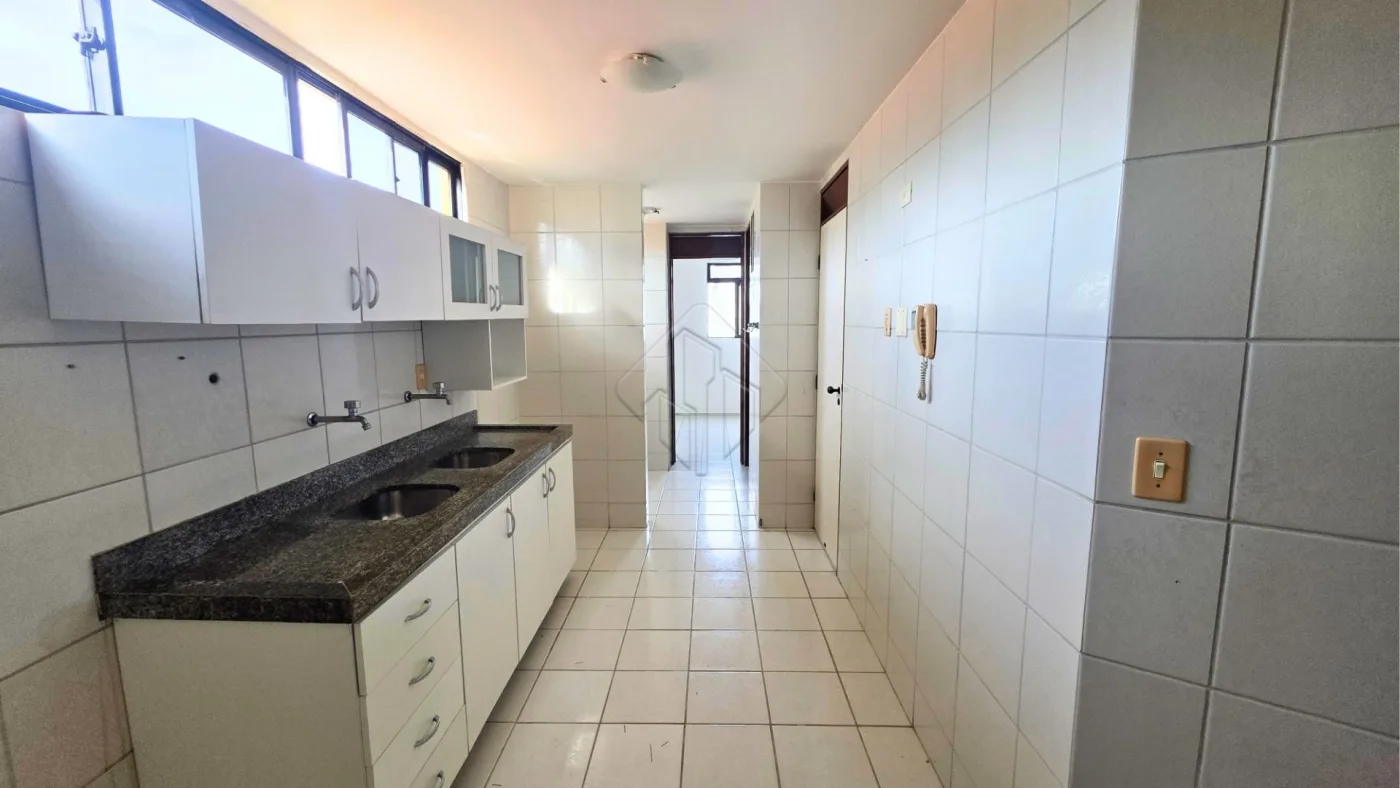 Comprar Apartamento / Padr&atilde;o em Jo&atilde;o Pessoa R$ 490.000,00 - Foto 6