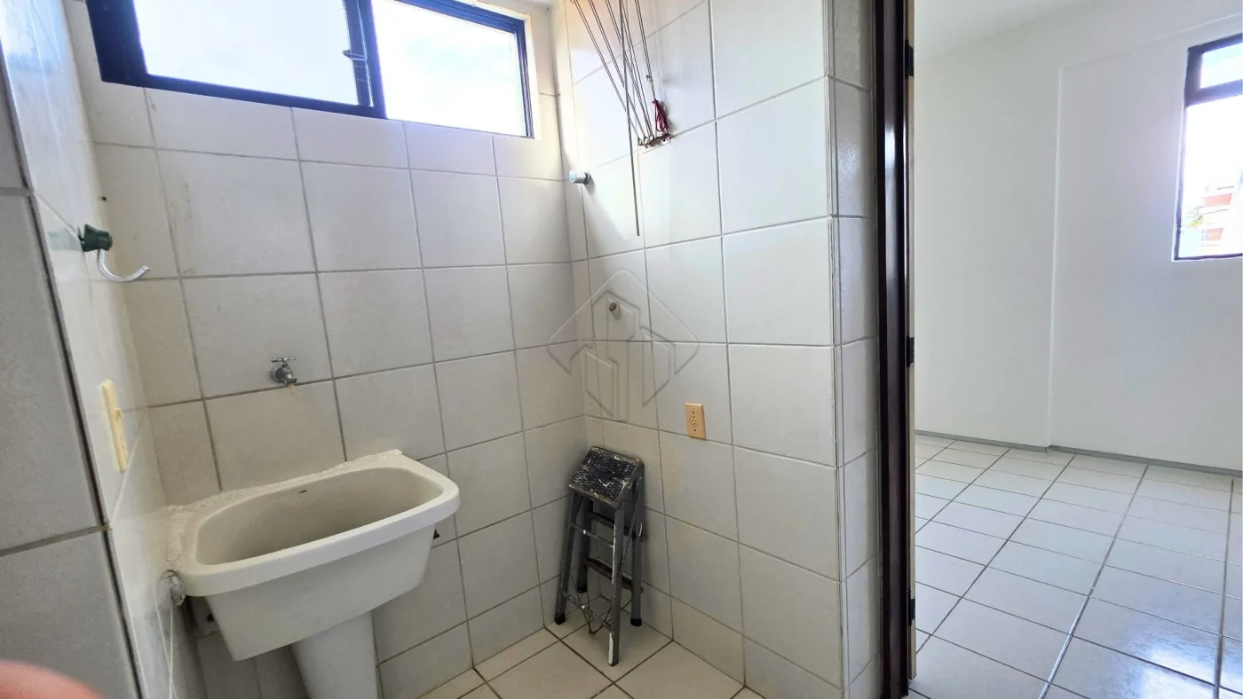 Comprar Apartamento / Padr&atilde;o em Jo&atilde;o Pessoa R$ 490.000,00 - Foto 7