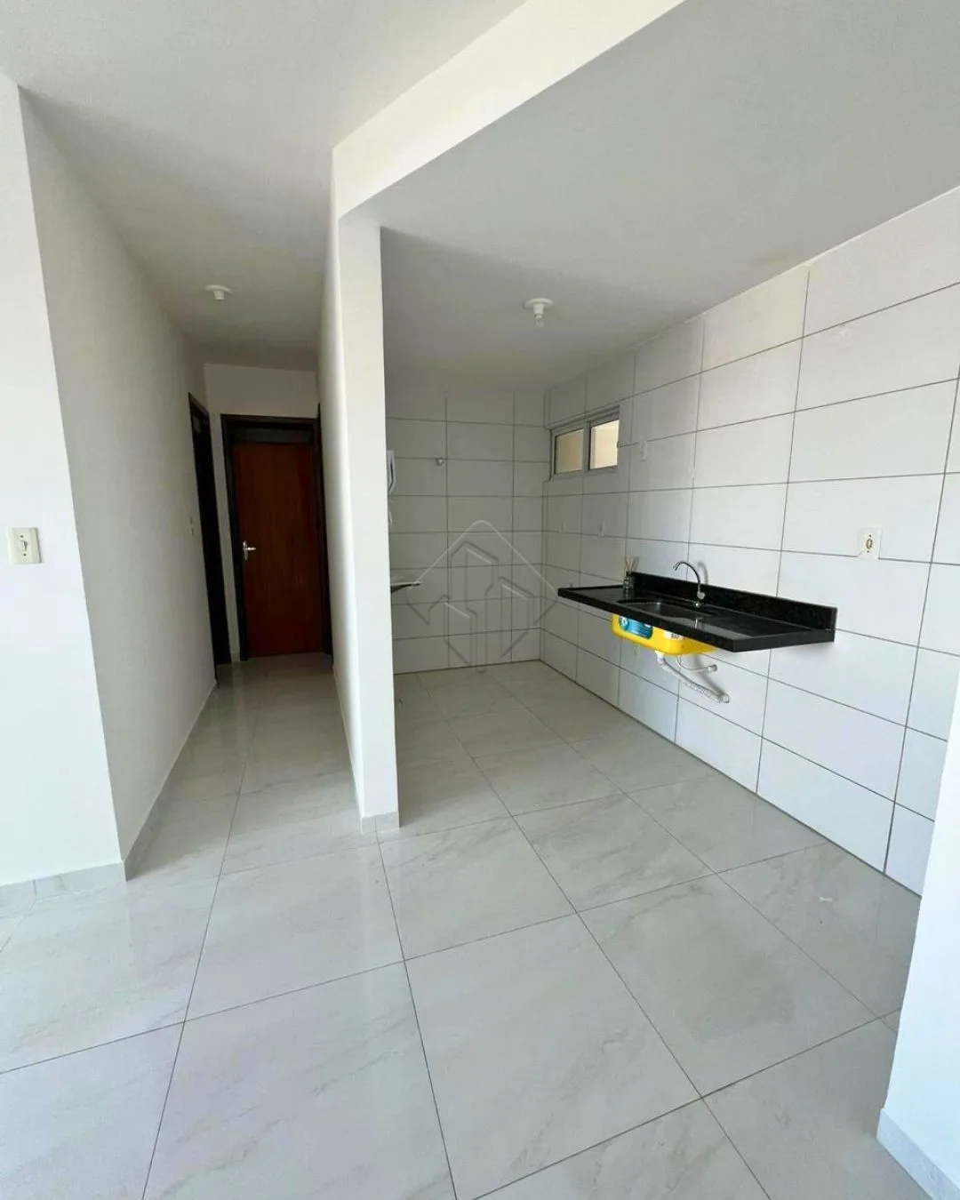Comprar Apartamento / Padr&atilde;o em Jo&atilde;o Pessoa R$ 340.000,00 - Foto 5