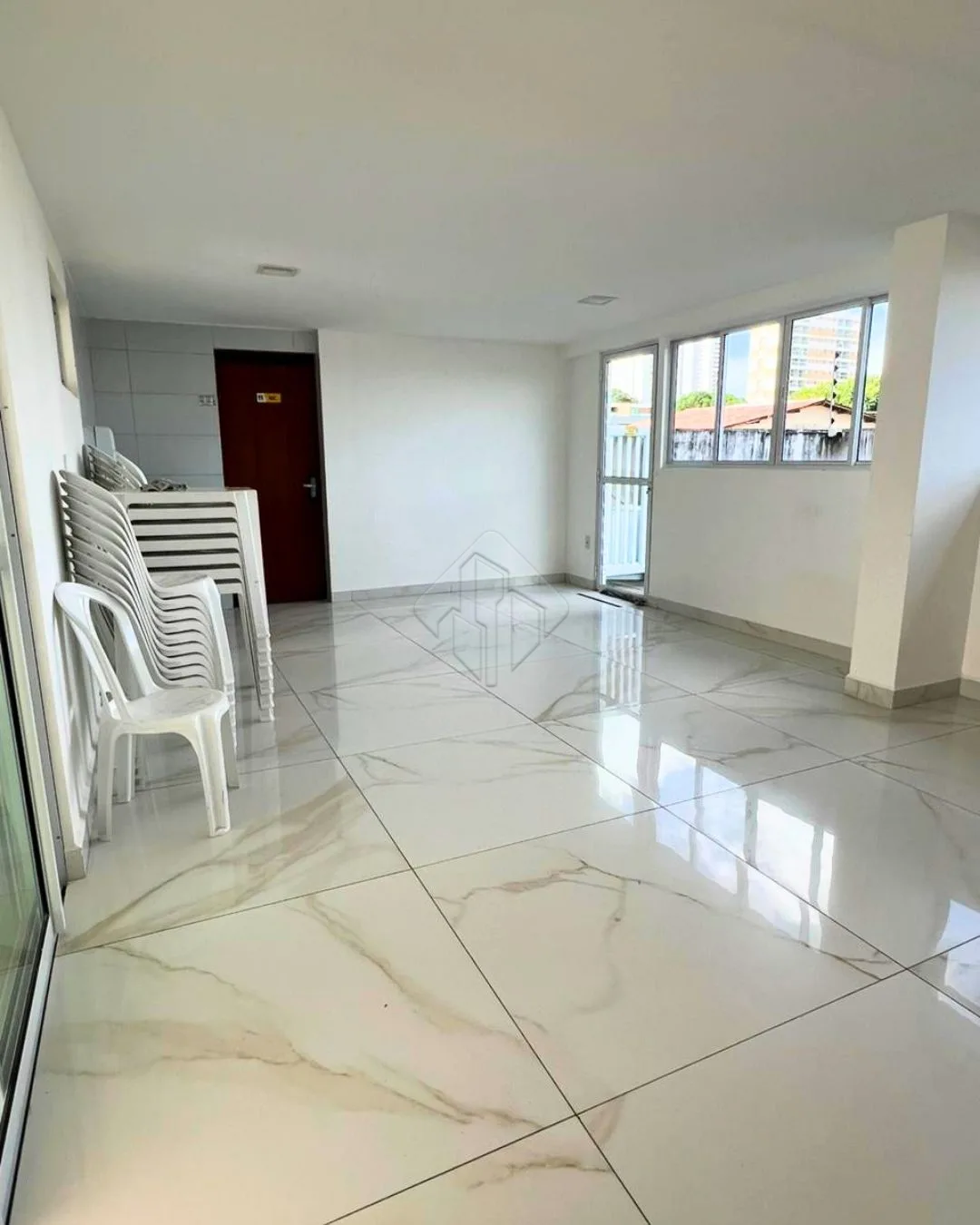 Comprar Apartamento / Padr&atilde;o em Jo&atilde;o Pessoa R$ 340.000,00 - Foto 14