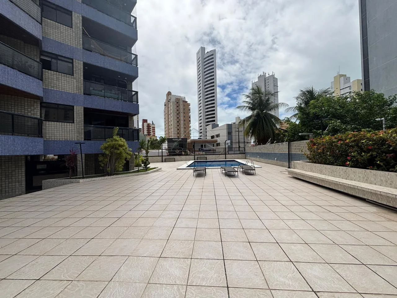 Comprar Apartamento / Padr&atilde;o em Jo&atilde;o Pessoa R$ 980.000,00 - Foto 29
