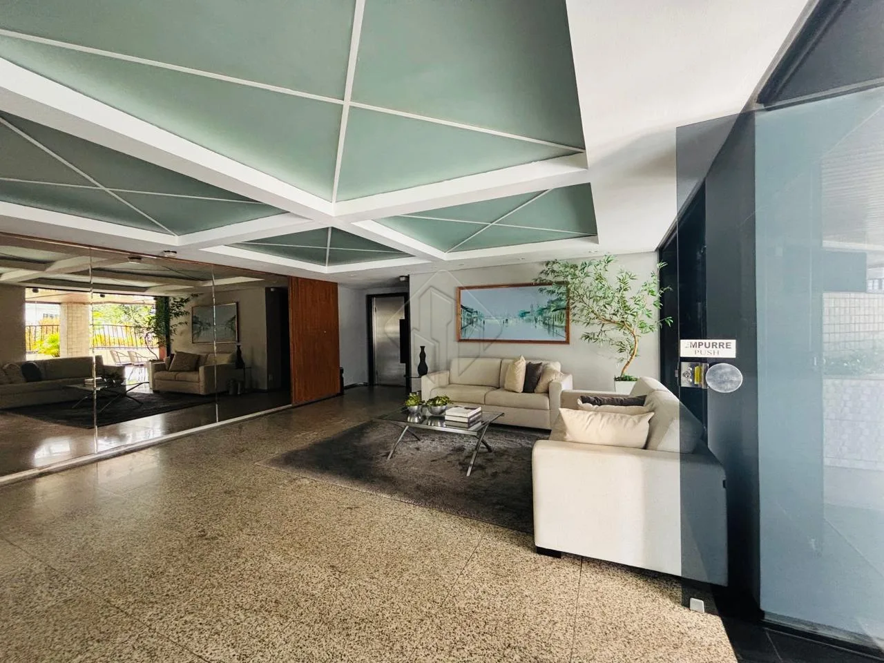 Comprar Apartamento / Padr&atilde;o em Jo&atilde;o Pessoa R$ 980.000,00 - Foto 23