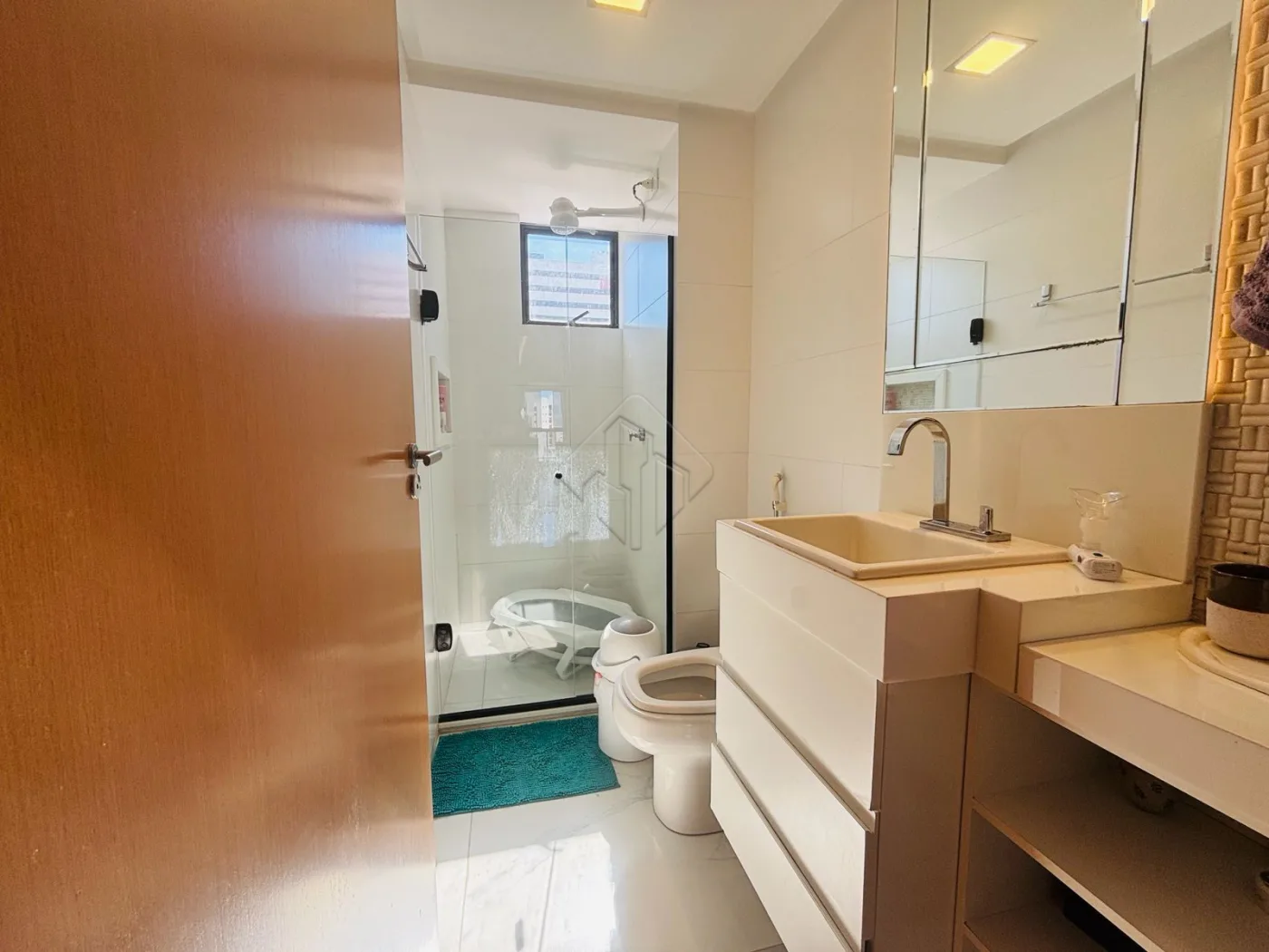 Comprar Apartamento / Padr&atilde;o em Jo&atilde;o Pessoa R$ 760.000,00 - Foto 14