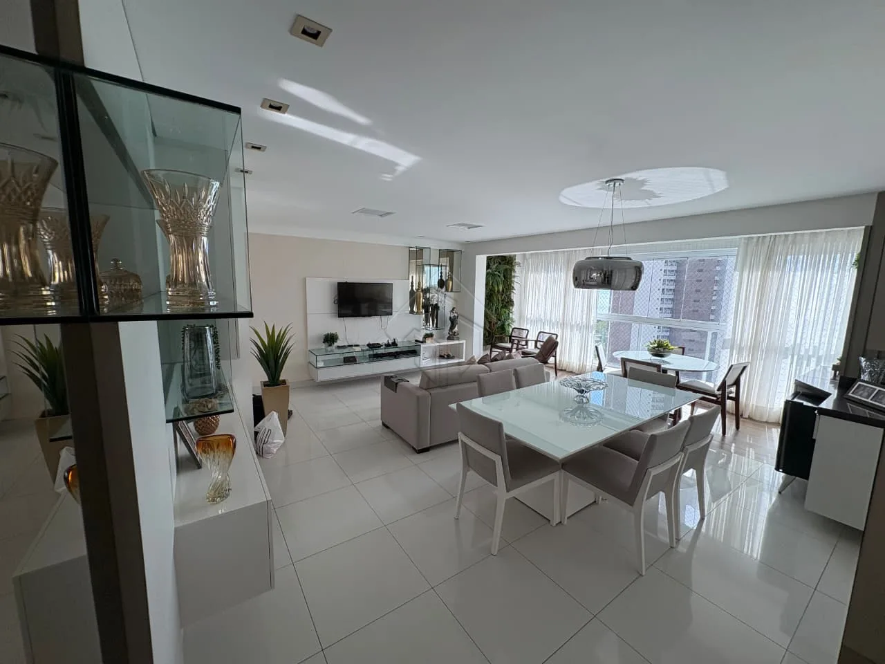 Comprar Apartamento / Padr&atilde;o em Jo&atilde;o Pessoa R$ 1.690.000,00 - Foto 2