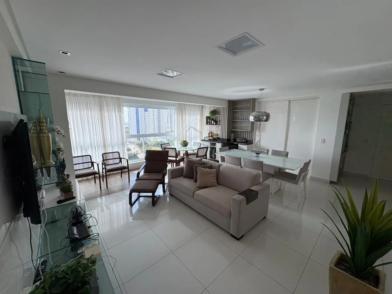 Comprar Apartamento / Padr&atilde;o em Jo&atilde;o Pessoa R$ 1.690.000,00 - Foto 1