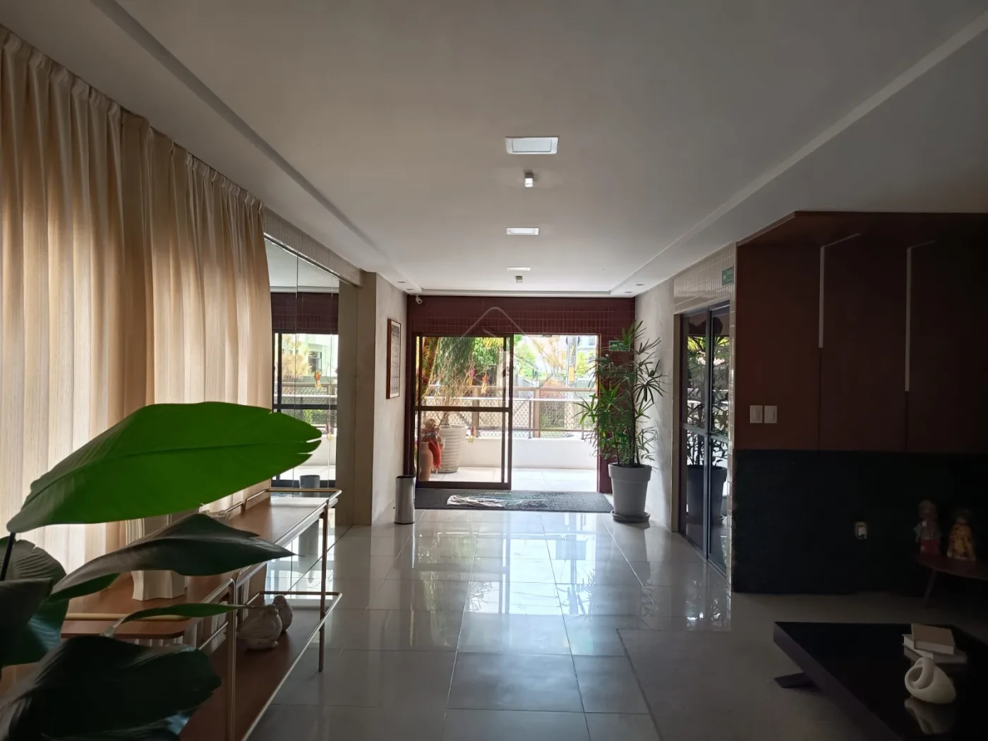 Comprar Apartamento / Padr&atilde;o em Jo&atilde;o Pessoa R$ 700.000,00 - Foto 5