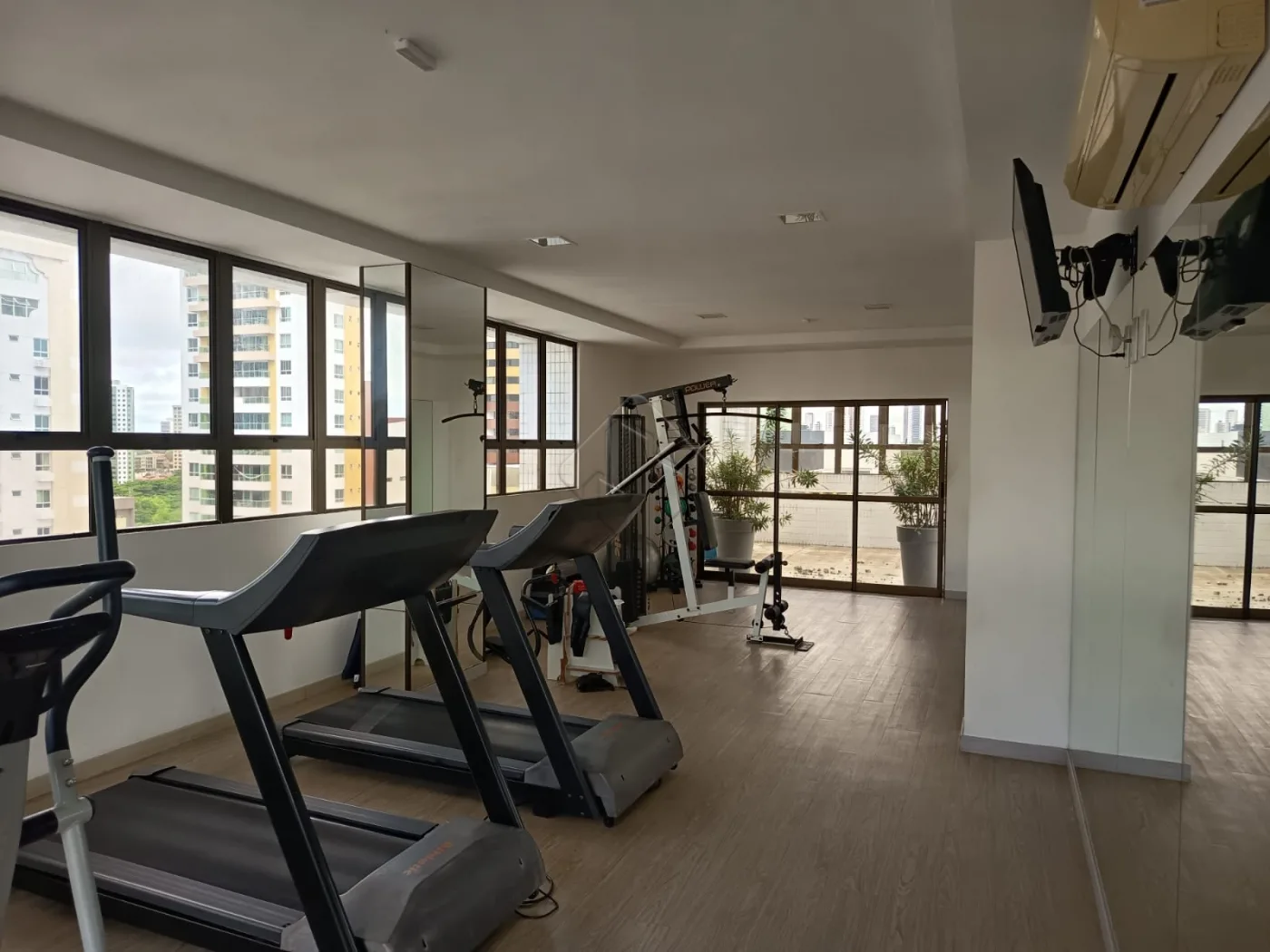 Comprar Apartamento / Padr&atilde;o em Jo&atilde;o Pessoa R$ 700.000,00 - Foto 10