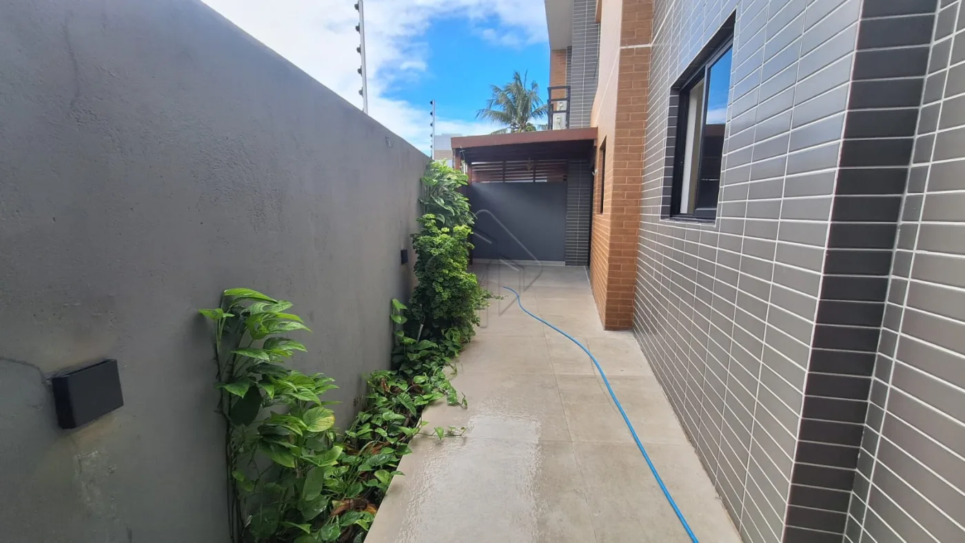 Comprar Apartamento / Padr&atilde;o em Cabedelo R$ 520.000,00 - Foto 3