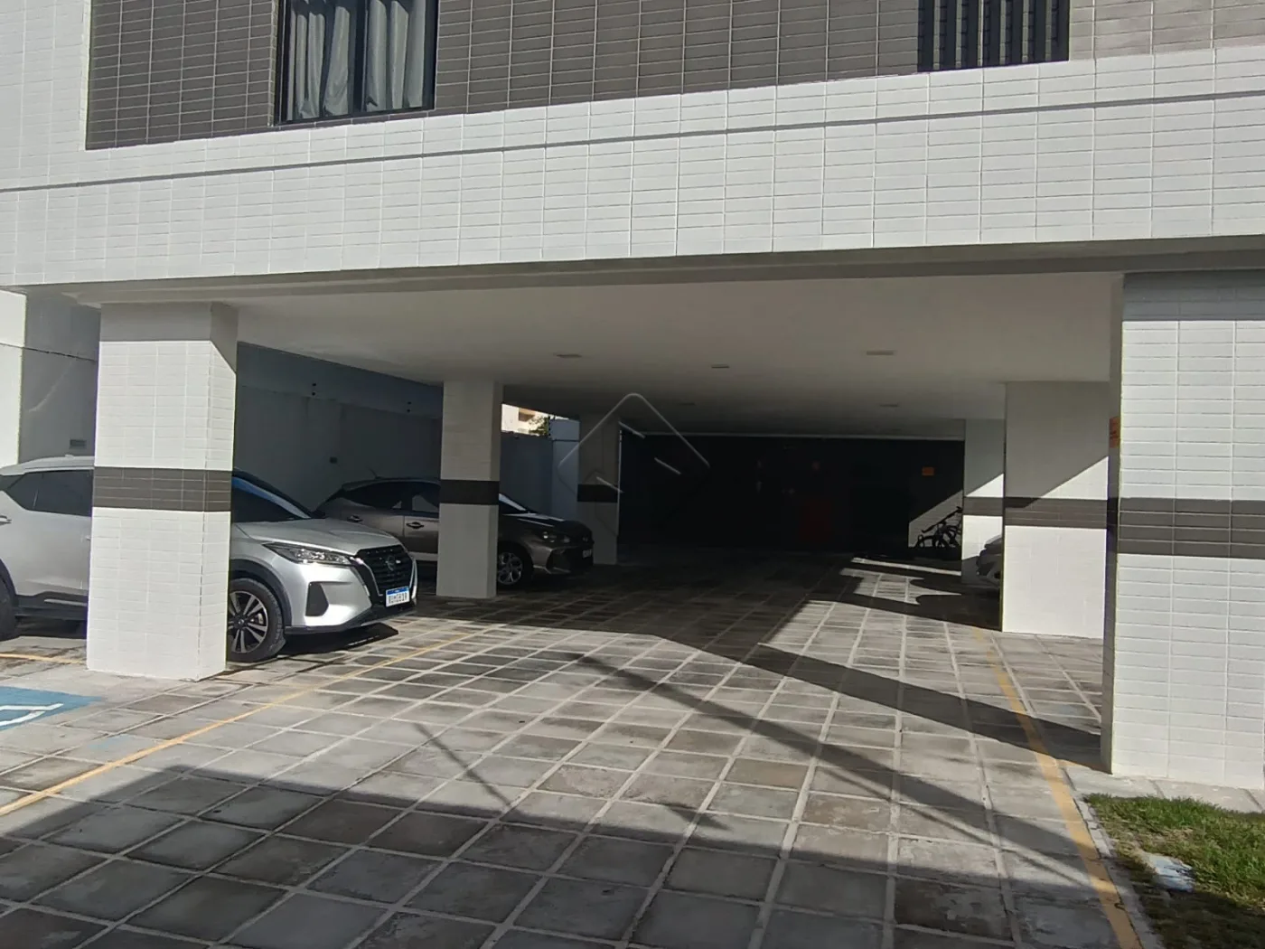 Comprar Apartamento / Padr&atilde;o em Jo&atilde;o Pessoa R$ 380.000,00 - Foto 10
