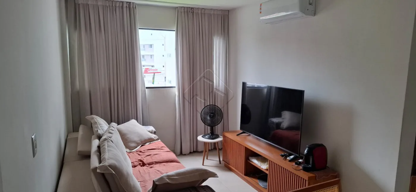Comprar Apartamento / Padr&atilde;o em Jo&atilde;o Pessoa R$ 450.000,00 - Foto 2