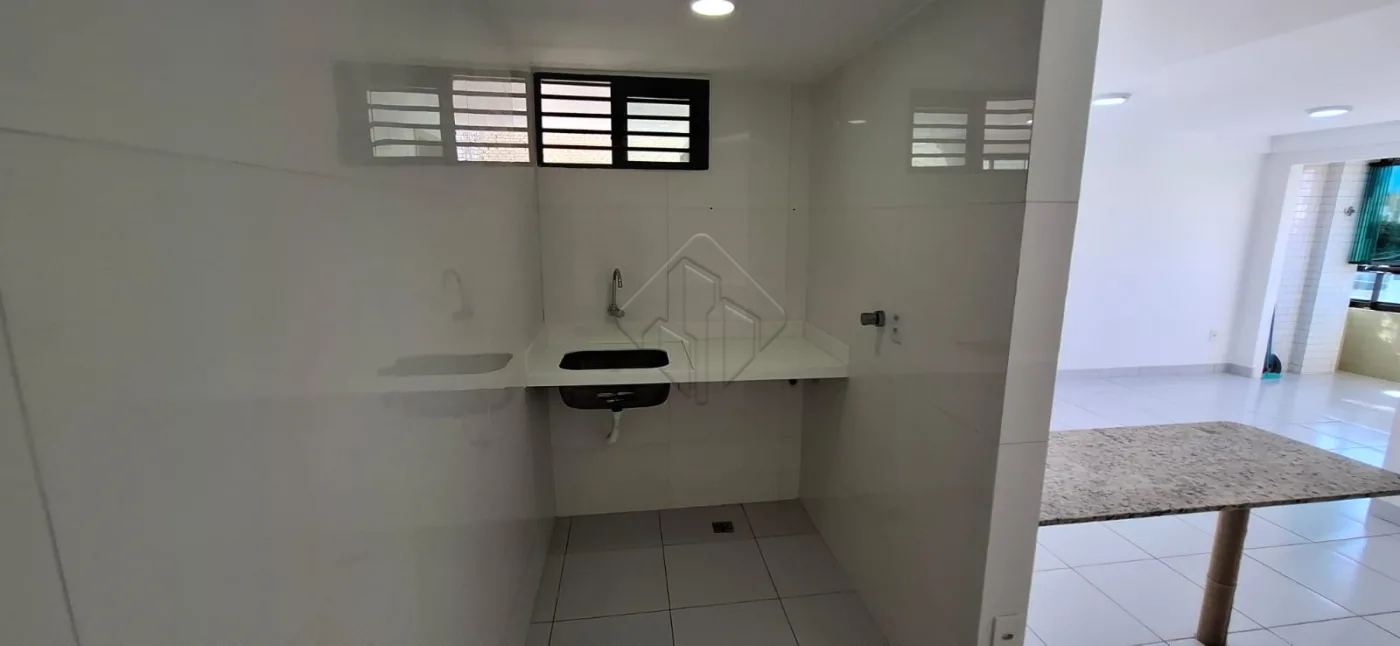 Comprar Apartamento / Padr&atilde;o em Cabedelo R$ 570.000,00 - Foto 8