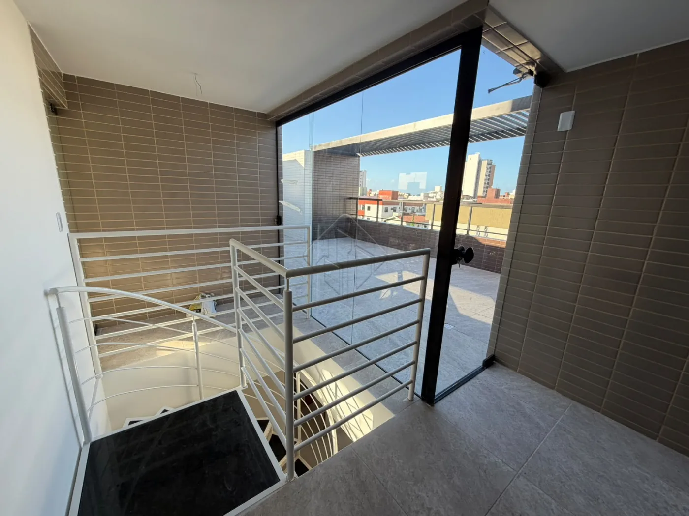 Comprar Apartamento / Duplex em Jo&atilde;o Pessoa R$ 550.000,00 - Foto 10