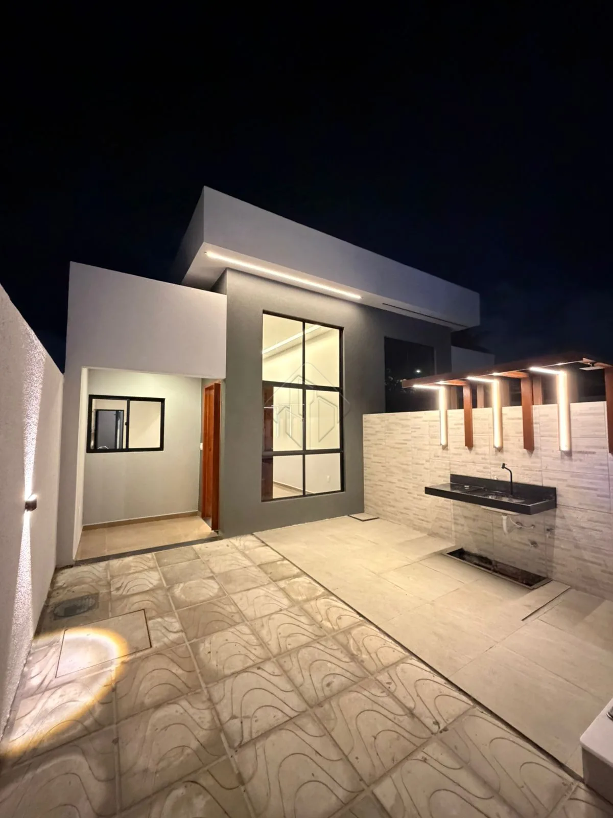 Comprar Casa / Padr&atilde;o em Jo&atilde;o Pessoa R$ 550.000,00 - Foto 3