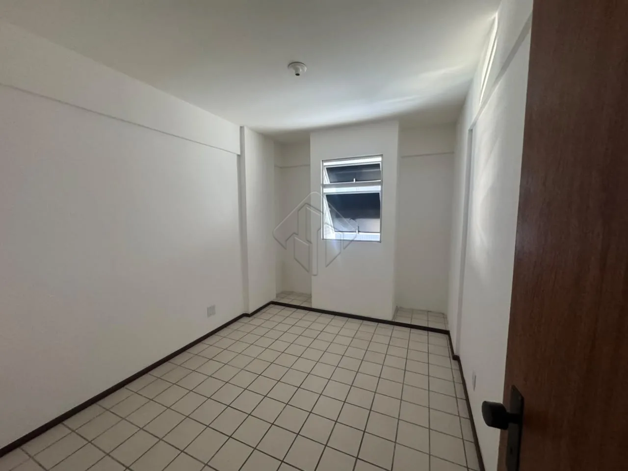 Comprar Apartamento / Padr&atilde;o em Jo&atilde;o Pessoa R$ 550.000,00 - Foto 1